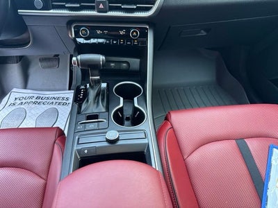 2022 Kia K5 GT-Line