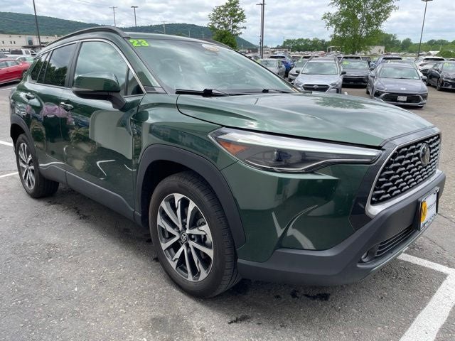 2023 Toyota Corolla Cross XLE
