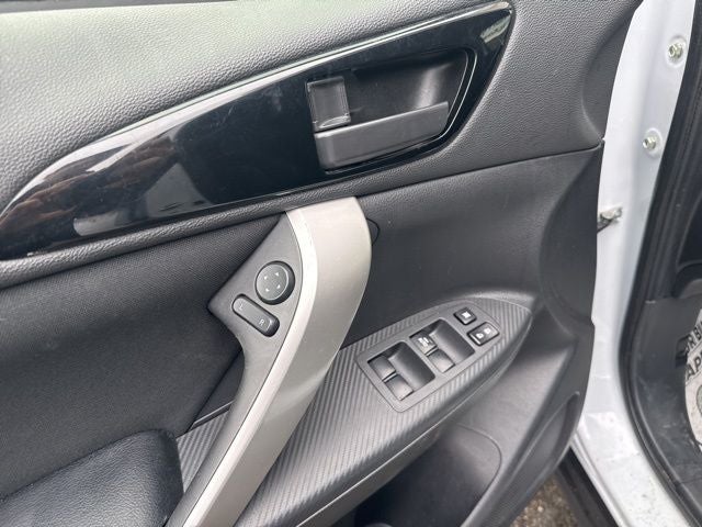 2024 Mitsubishi Eclipse Cross ES