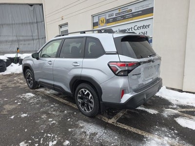 2025 Subaru Forester Premium