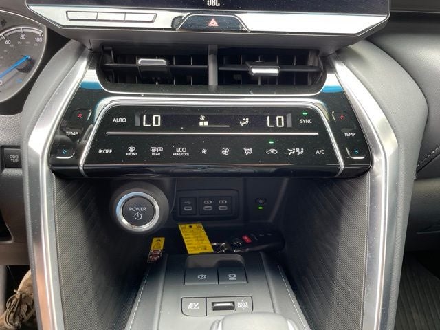 2024 Toyota Venza XLE