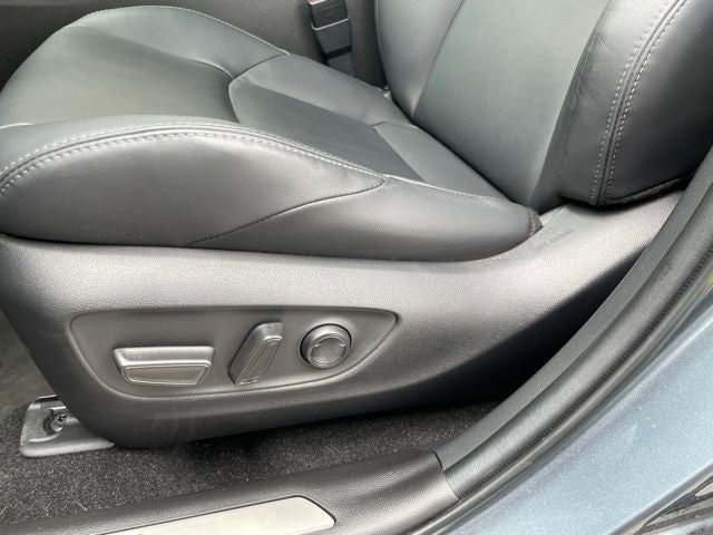 2024 Toyota Venza XLE