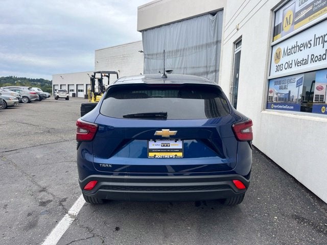 2024 Chevrolet Trax LS