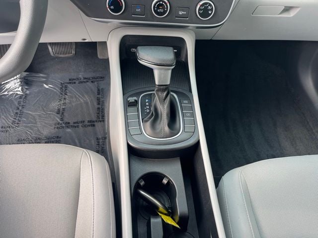 2024 Hyundai Kona SE