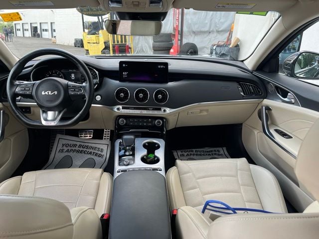 2022 Kia Stinger GT2