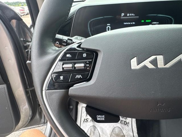 2023 Kia Niro EX Touring
