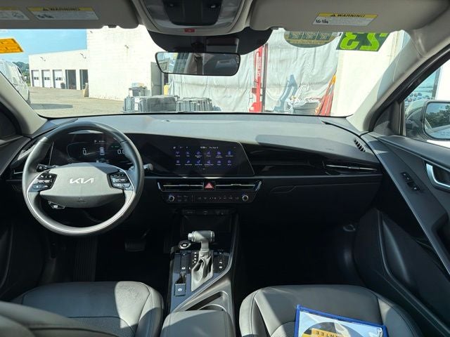 2023 Kia Niro EX