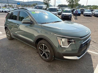 2023 Kia Niro EX