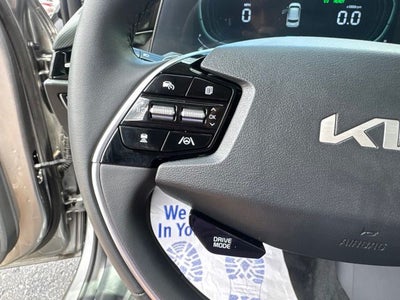 2024 Kia Niro EX