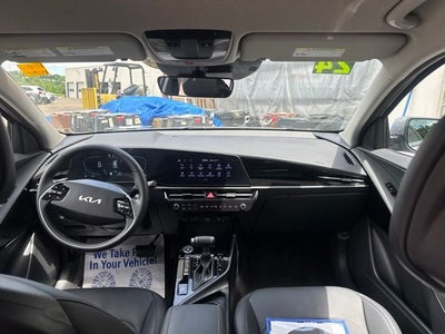 2024 Kia Niro EX