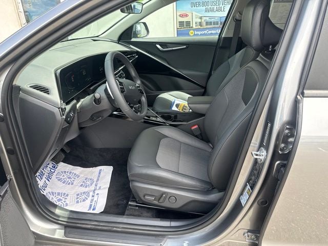 2024 Kia Niro EX