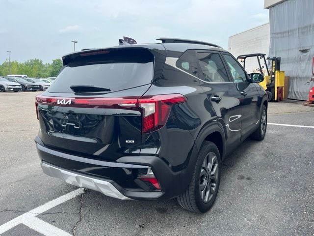 2024 Kia Seltos S