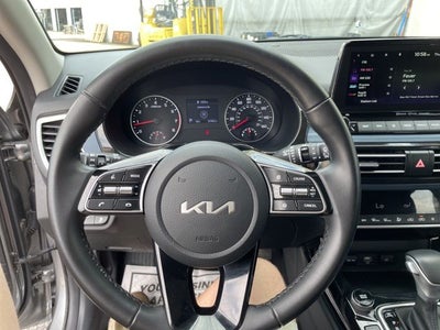 2023 Kia Seltos S