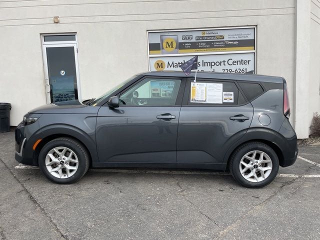 2023 Kia Soul LX