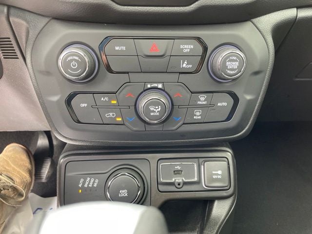 2023 Jeep Renegade Altitude