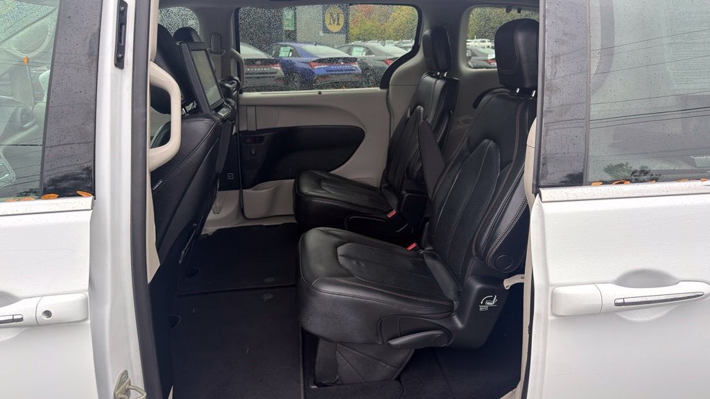 2019 Chrysler Pacifica Touring L Plus