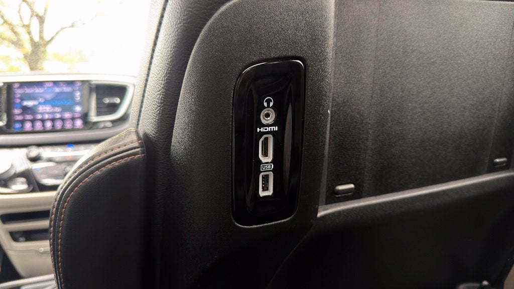 2019 Chrysler Pacifica Touring L Plus