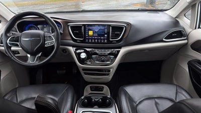 2019 Chrysler Pacifica Touring L Plus