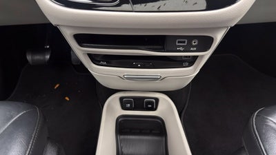 2019 Chrysler Pacifica Touring L Plus