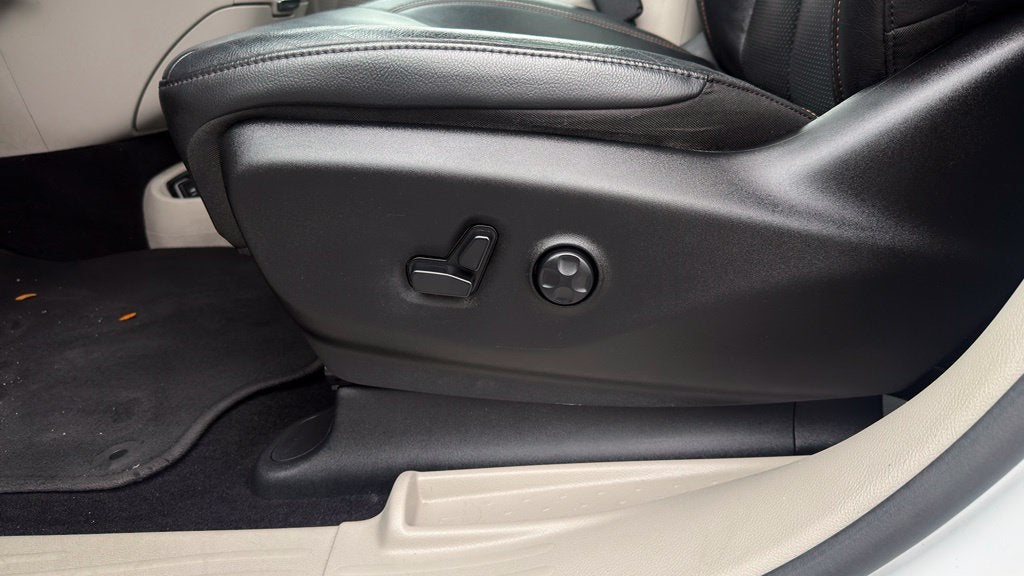 2019 Chrysler Pacifica Touring L Plus