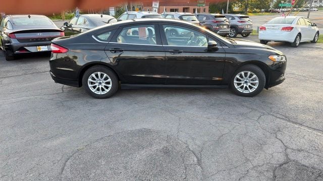 2015 Ford Fusion S