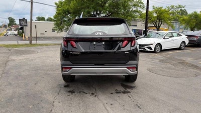 2025 Hyundai Tucson SE