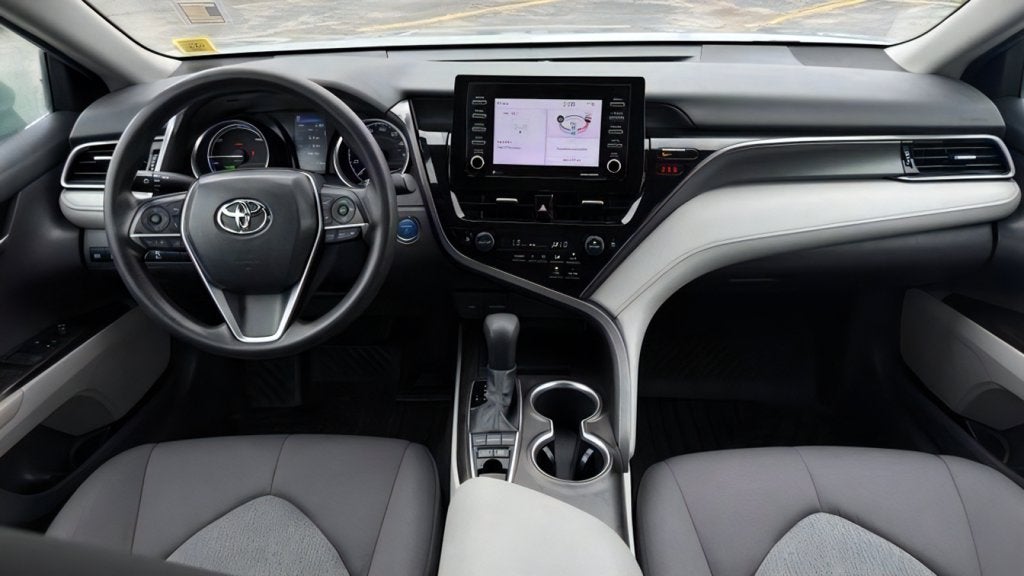 2021 Toyota Camry Hybrid LE