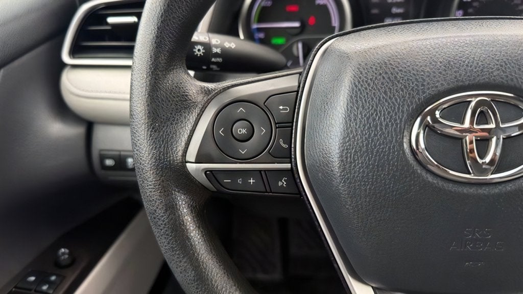 2021 Toyota Camry Hybrid LE