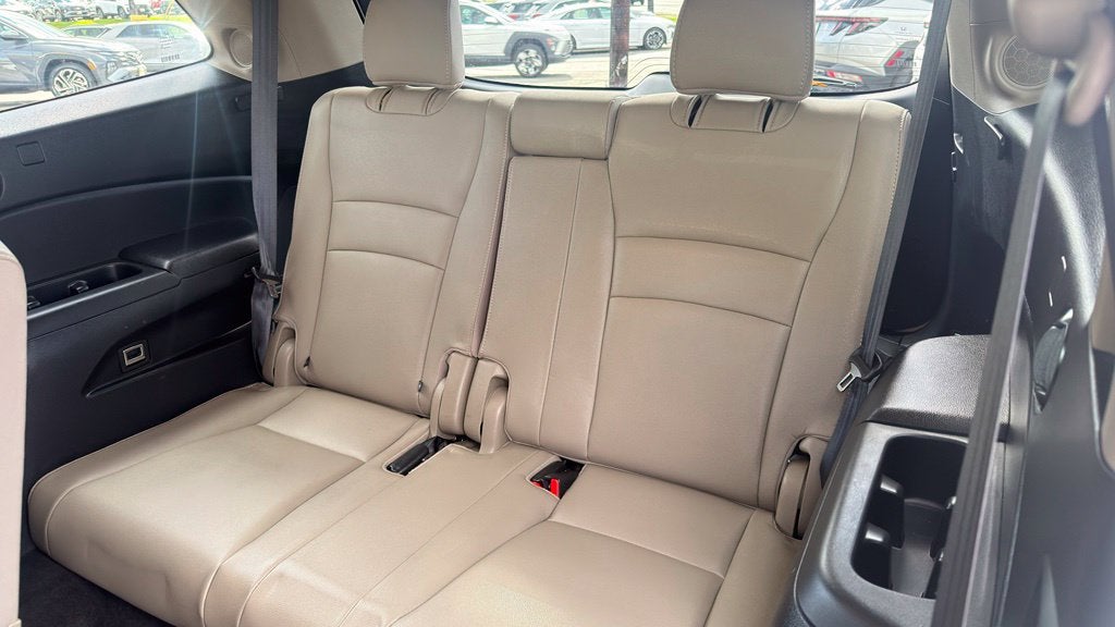 2019 Honda Pilot Touring 8 Passenger