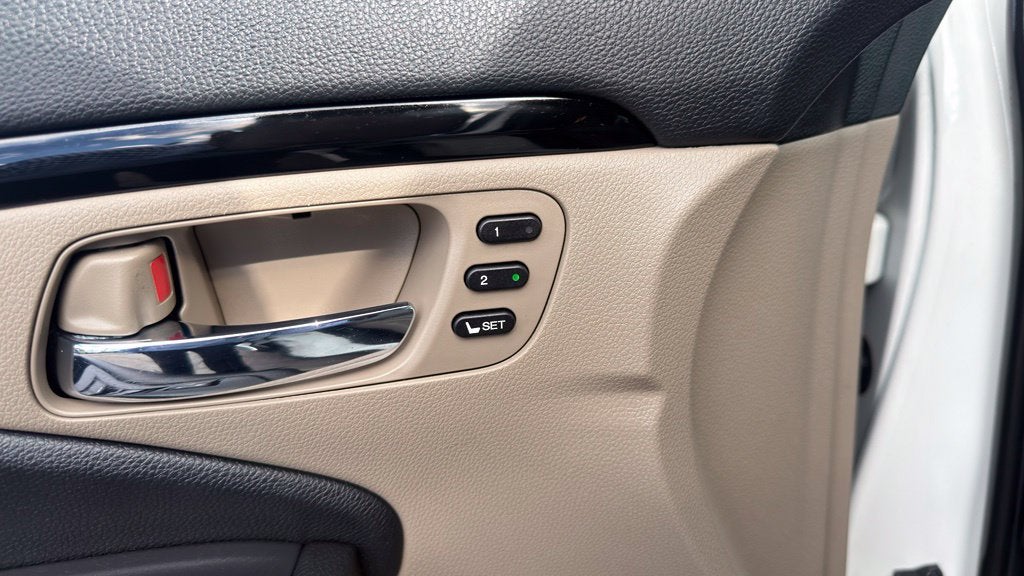 2019 Honda Pilot Touring 8 Passenger