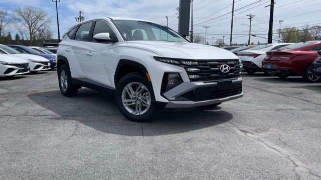 2025 Hyundai Tucson SE