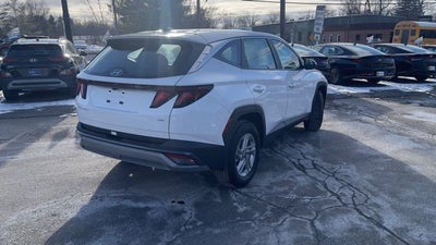 2025 Hyundai Tucson SE