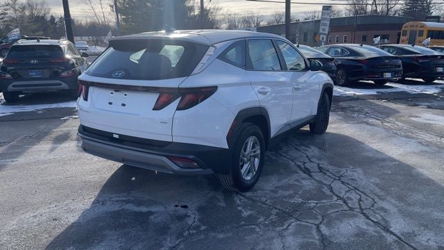 2025 Hyundai Tucson SE