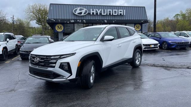 2025 Hyundai Tucson SE