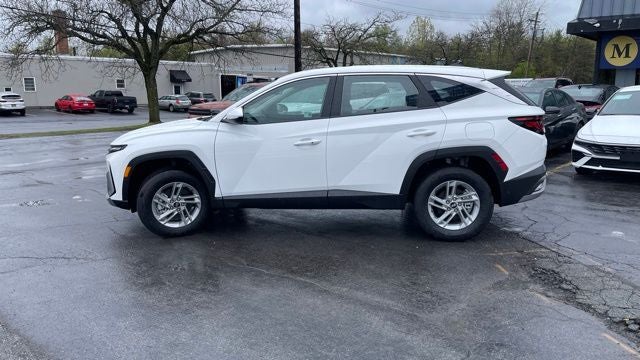 2025 Hyundai Tucson SE