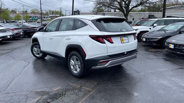 2025 Hyundai Tucson SE