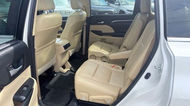 2015 Toyota Highlander Limited Platinum V6