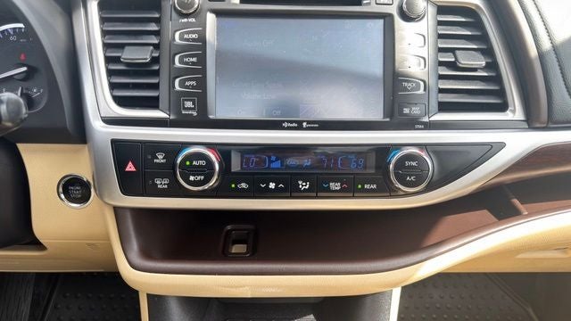 2015 Toyota Highlander Limited Platinum V6