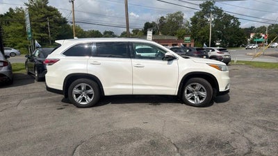 2015 Toyota Highlander Limited Platinum V6