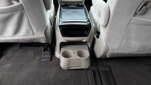 2014 Toyota Sienna LE 8 Passenger