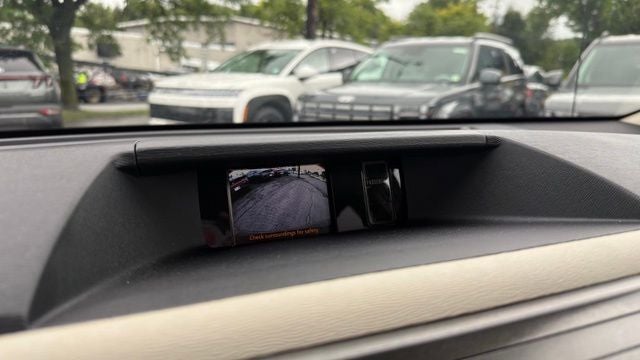 2014 Toyota Sienna LE 8 Passenger