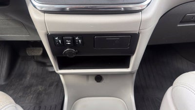 2019 Toyota Sienna XLE 8 Passenger
