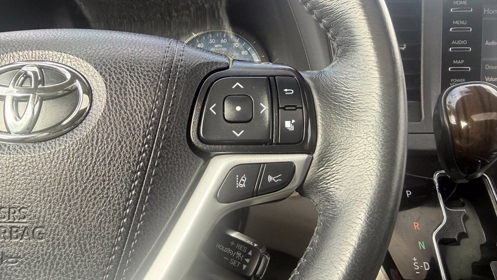 2019 Toyota Sienna XLE 8 Passenger