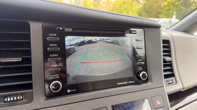 2019 Toyota Sienna XLE 8 Passenger