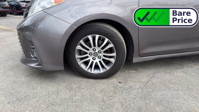 2019 Toyota Sienna XLE 8 Passenger