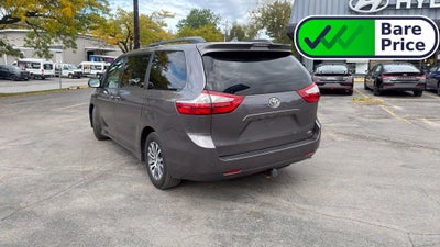 2019 Toyota Sienna XLE 8 Passenger