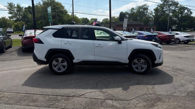 2022 Toyota RAV4 Hybrid LE