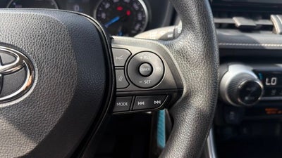 2022 Toyota RAV4 Hybrid LE