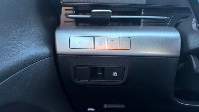 2024 Hyundai Kona SE