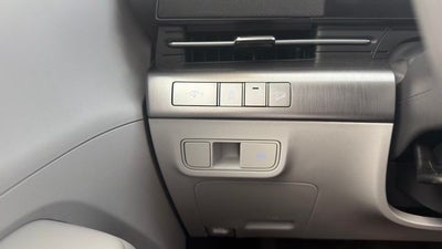 2025 Hyundai Kona SE